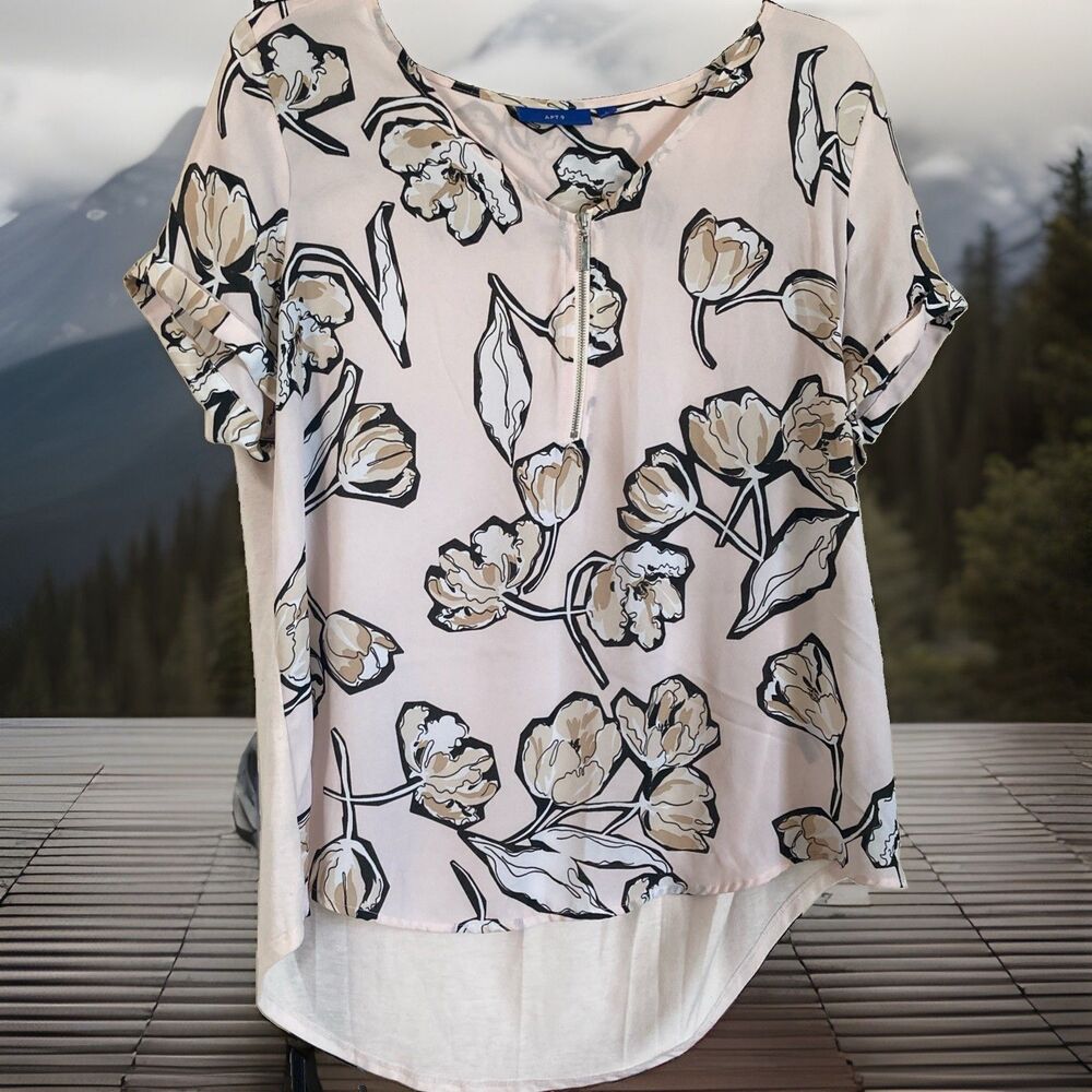 Apt. 9 Top Large Pink Floral 1/4 Zip Front Lightweight Good Condition Casual